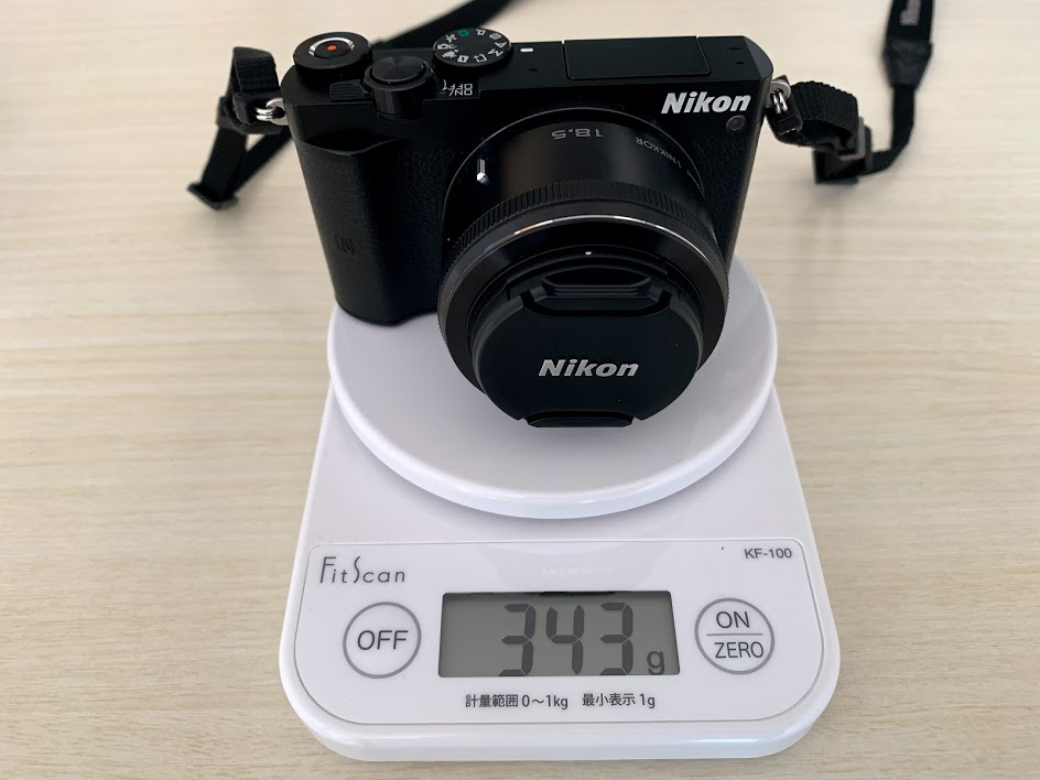 Nikon1は軽い。